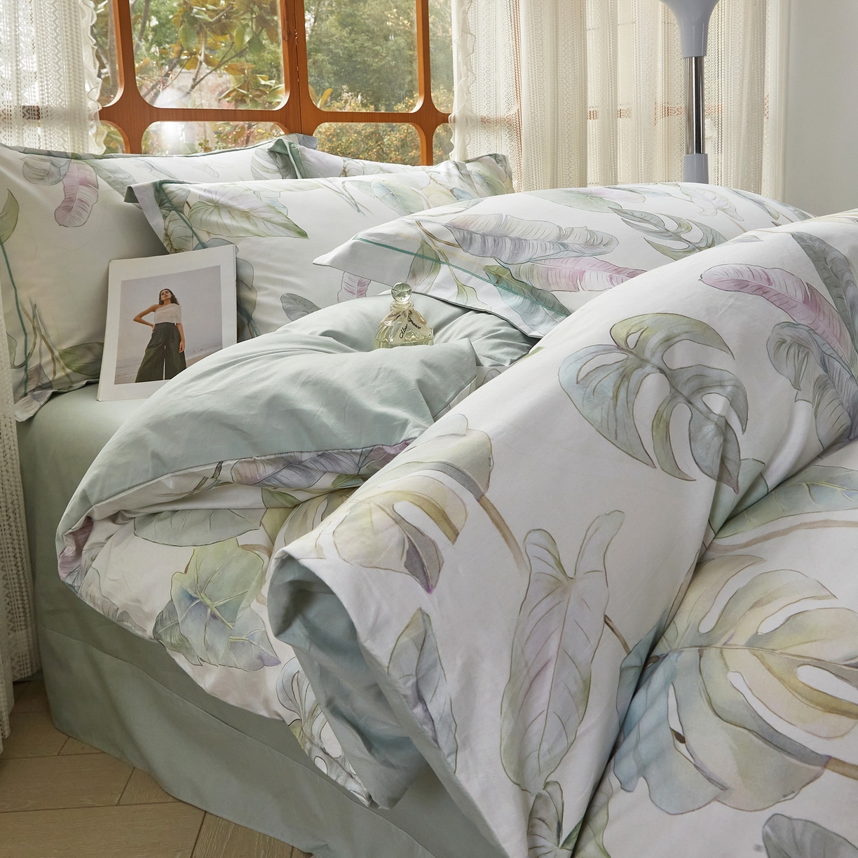 91家纺网 家纺一手货源 找家纺 启航家居 2026新款全棉铂金棉数码印花四件套 桐叶之信绿