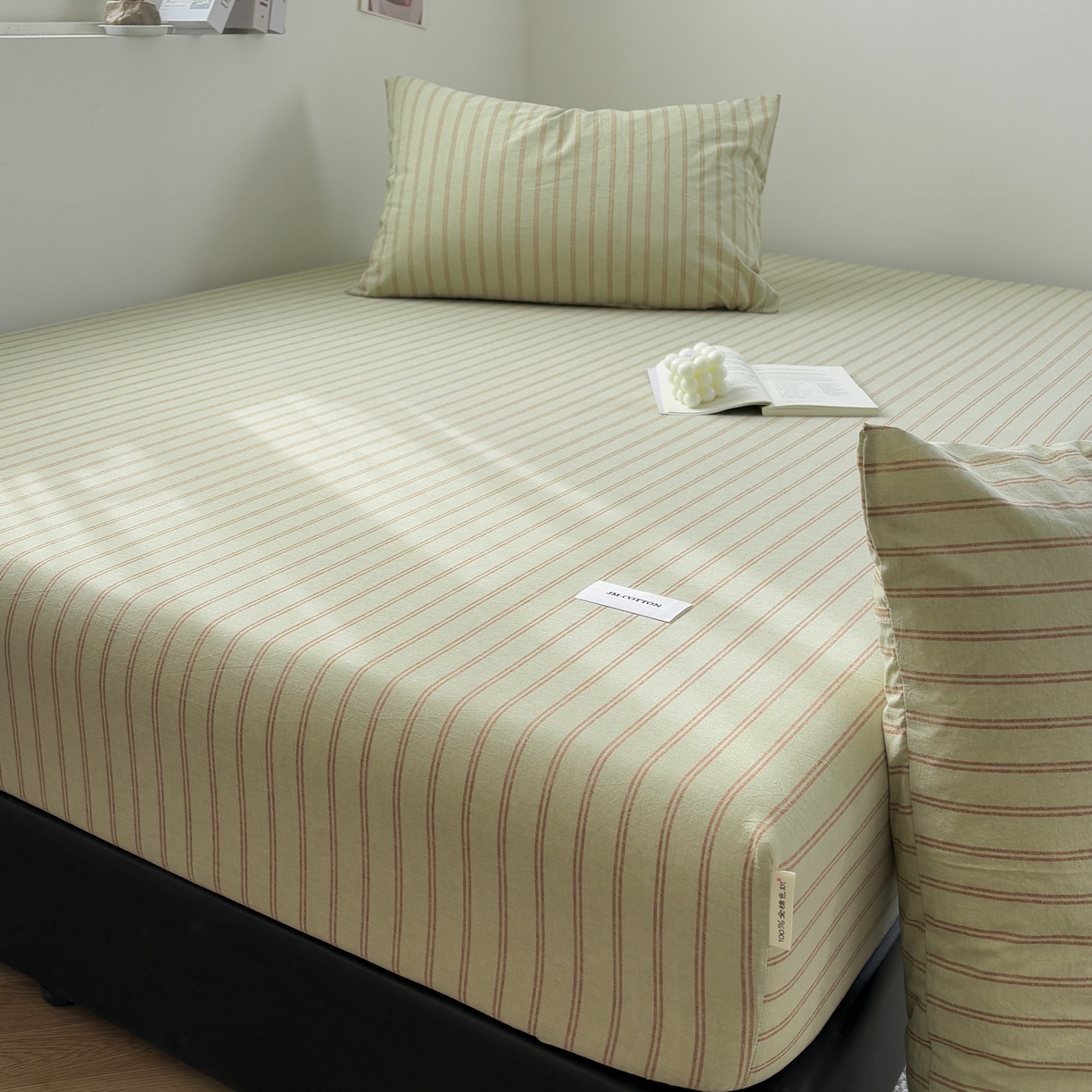 91家纺网 家纺一手货源 找家纺 居眠 2026新款单层色织水洗格子全棉床笠 单层款-摩登绿卡条