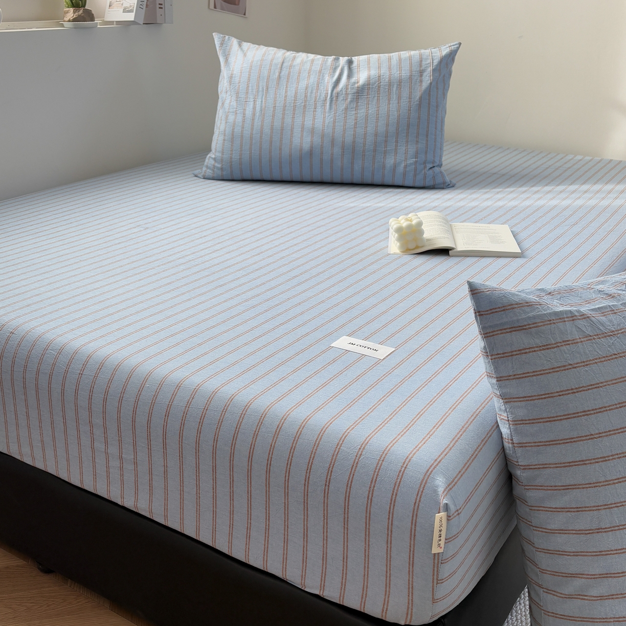 91家纺网 家纺一手货源 找家纺 居眠 2026新款单层色织水洗格子全棉床笠 单层款-摩登蓝卡条