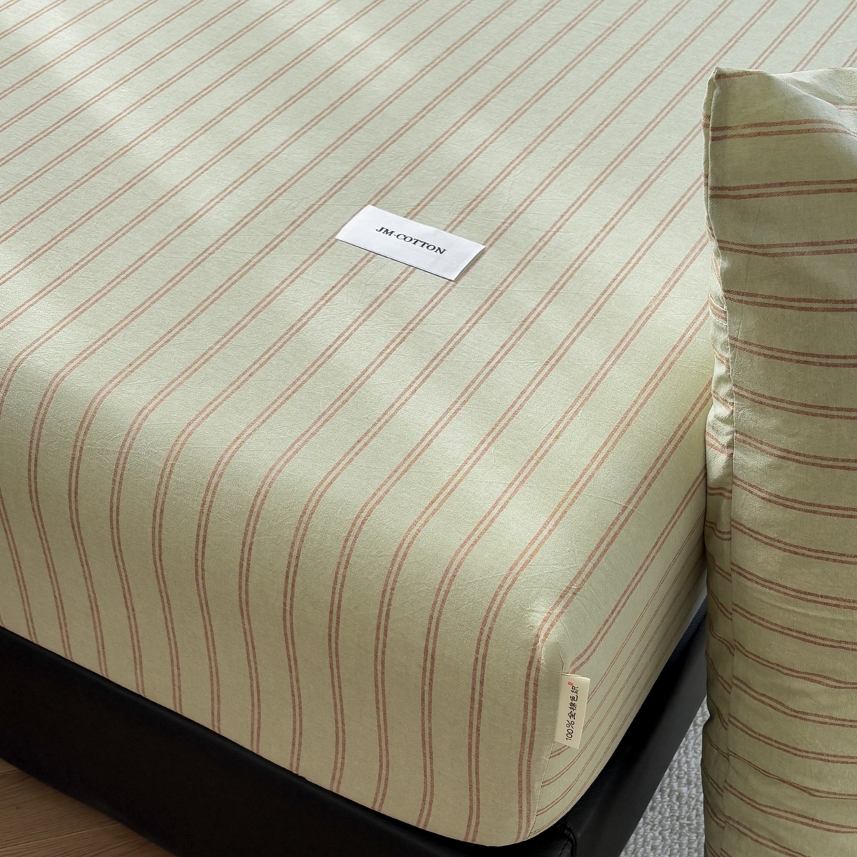 91家纺网 家纺一手货源 找家纺 居眠 2026新款单层色织水洗格子全棉床笠 单层款-摩登绿卡条