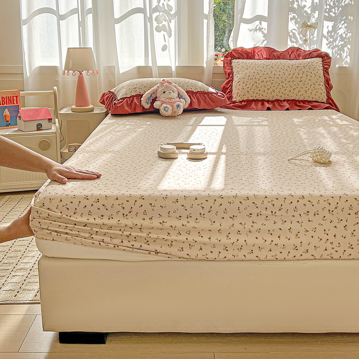 91家纺网 家纺一手货源 找家纺 富米莱（原臻工厂） 2026新款古法水洗仿棉床笠席梦思床罩杀床垫防滑罩床套罩床笠三件套 花影