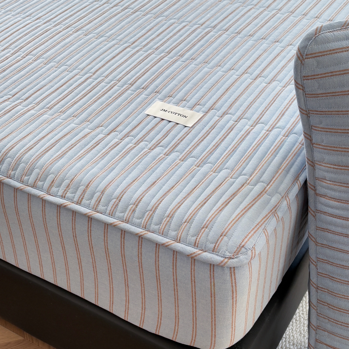 91家纺网 家纺一手货源 找家纺 （总）居眠 2026新款全棉色织水洗棉格子夹棉棉花床笠