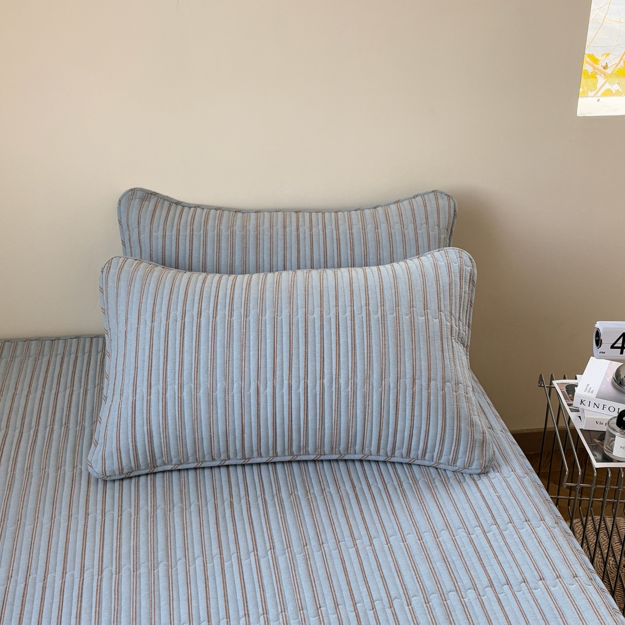 91家纺网 家纺一手货源 找家纺 居眠 2026新款全棉色织水洗棉格子夹棉棉花枕套 夹棉款-摩登蓝卡条