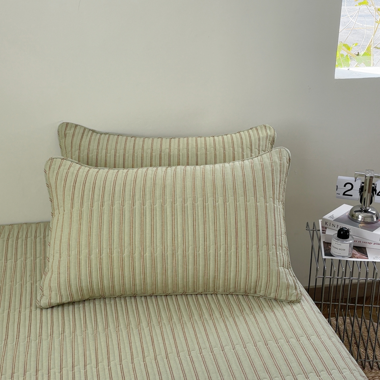 91家纺网 家纺一手货源 找家纺 居眠 2026新款全棉色织水洗棉格子夹棉棉花枕套 夹棉款-摩登绿卡条