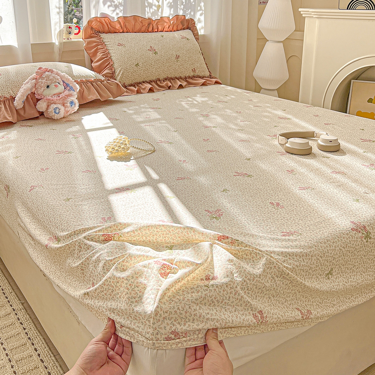 91家纺网 家纺一手货源 找家纺 富米莱（原臻工厂） 2026新款古法水洗仿棉床笠席梦思床罩杀床垫防滑罩床套罩床笠三件套 晚樱落海