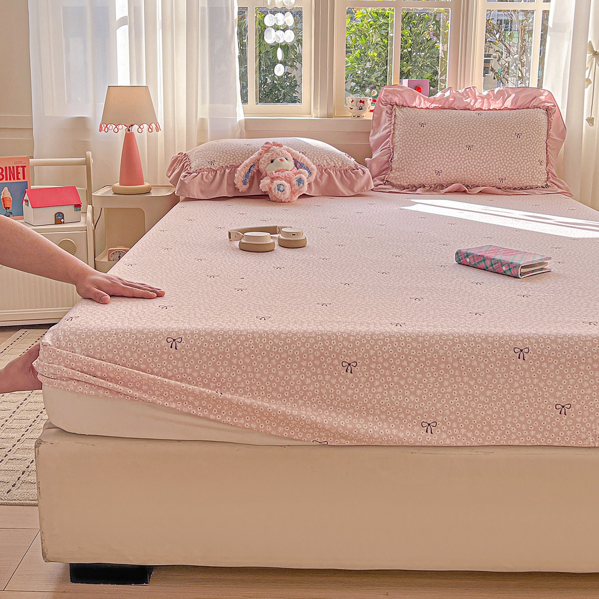 91家纺网 家纺一手货源 找家纺 富米莱（原臻工厂） 2026新款古法水洗仿棉床笠席梦思床罩杀床垫防滑罩床套罩床笠三件套 小花粉