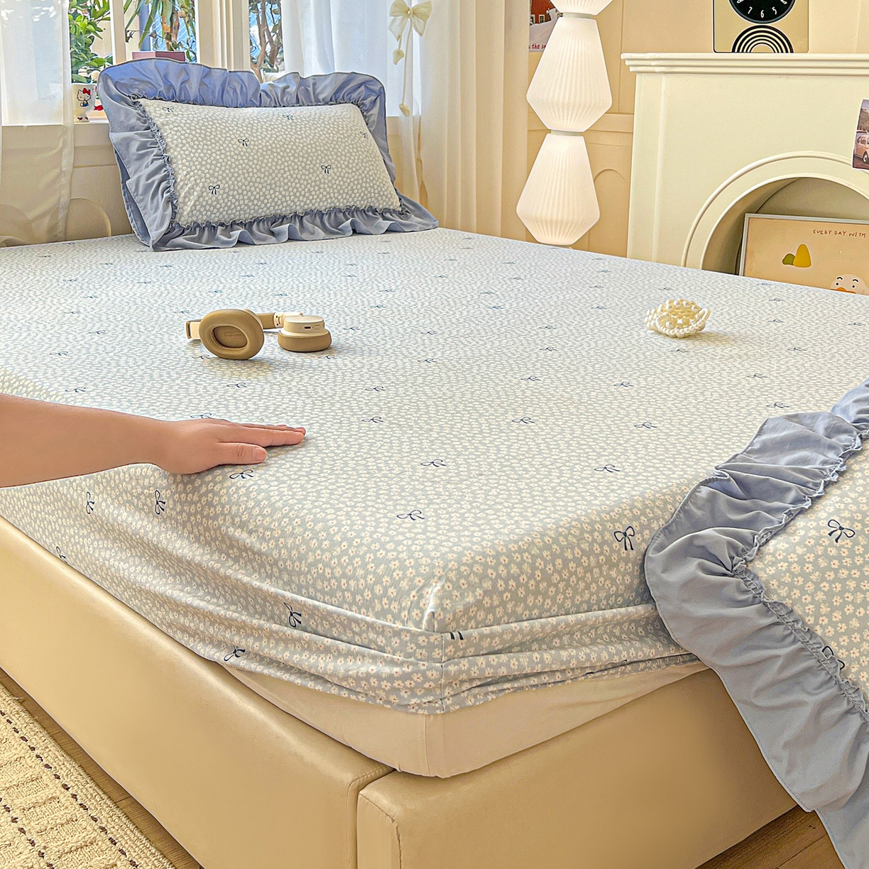 91家纺网 家纺一手货源 找家纺 富米莱（原臻工厂） 2026新款古法水洗仿棉床笠席梦思床罩杀床垫防滑罩床套罩床笠三件套 小花蓝