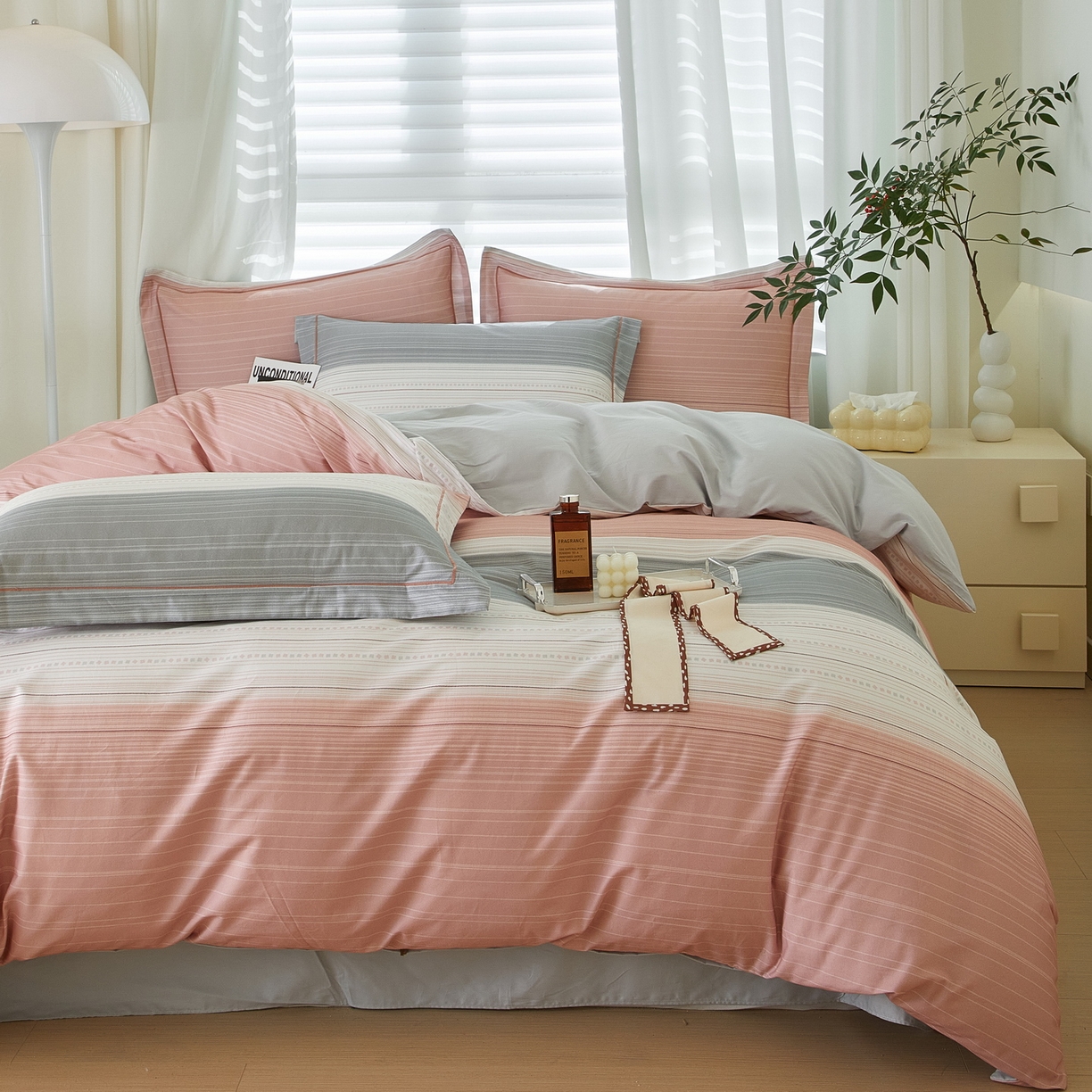 91家纺网 家纺一手货源 找家纺 启航家居 2026新款全棉铂金棉数码印花四件套 写意人生粉