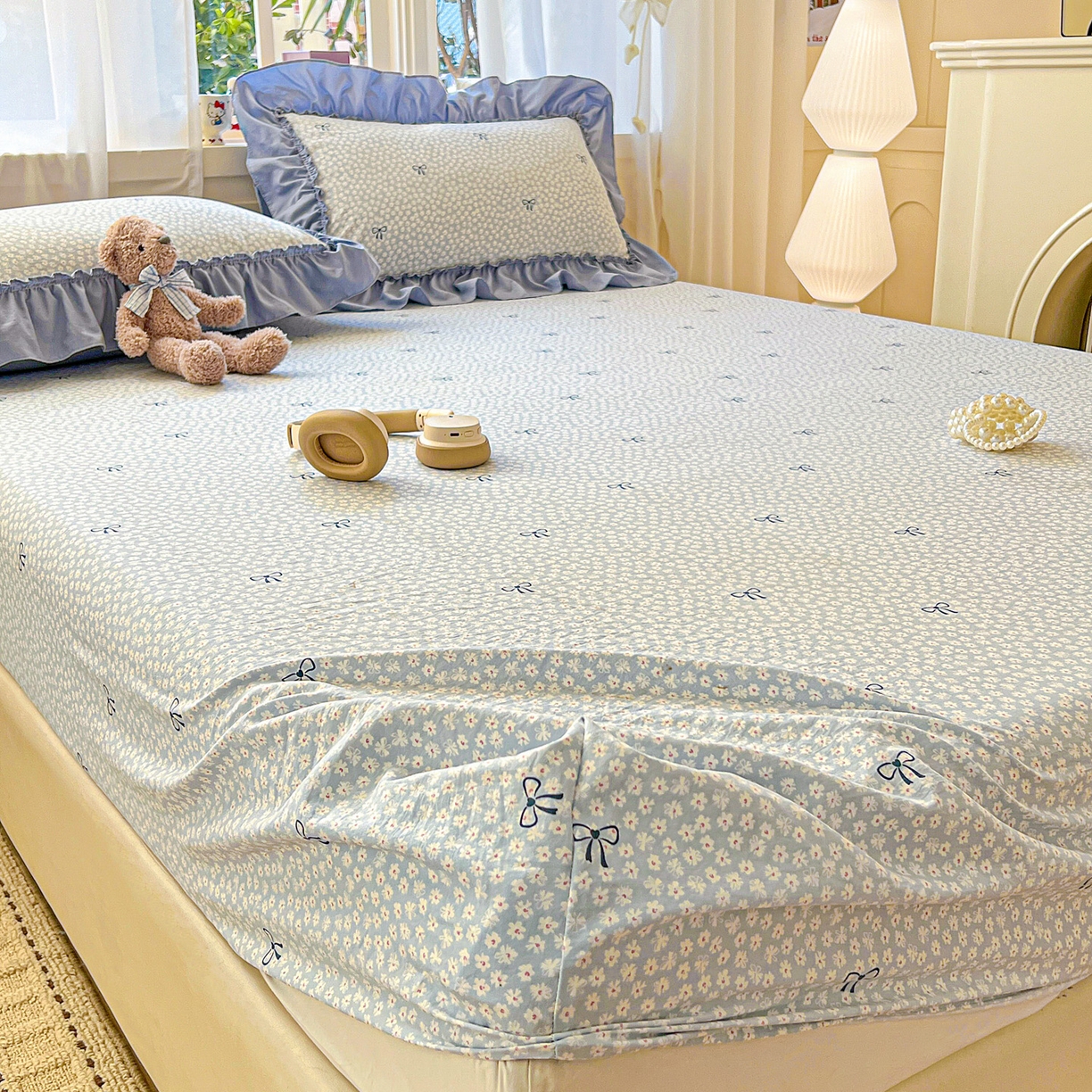 91家纺网 家纺一手货源 找家纺 富米莱（原臻工厂） 2026新款古法水洗仿棉床笠席梦思床罩杀床垫防滑罩床套罩床笠三件套 小花蓝