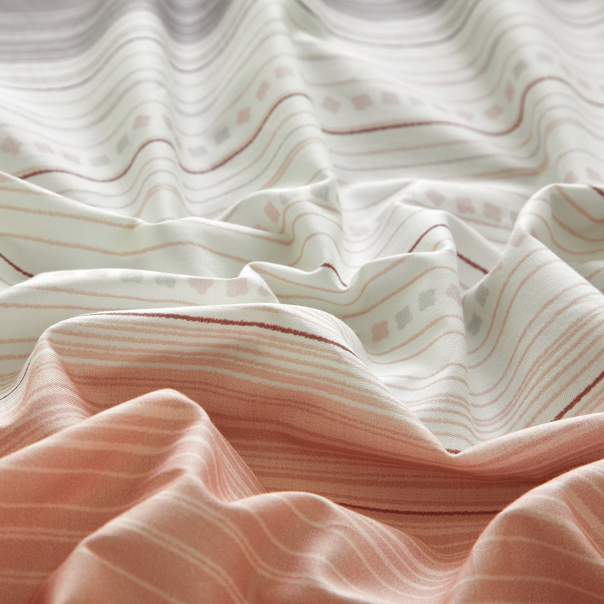 91家纺网 家纺一手货源 找家纺 启航家居 2026新款全棉铂金棉数码印花四件套 写意人生粉