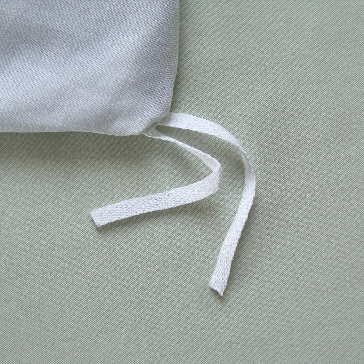 91家纺网 家纺一手货源 找家纺 启航家居 2026新款全棉铂金棉数码印花四件套 秀颜绿