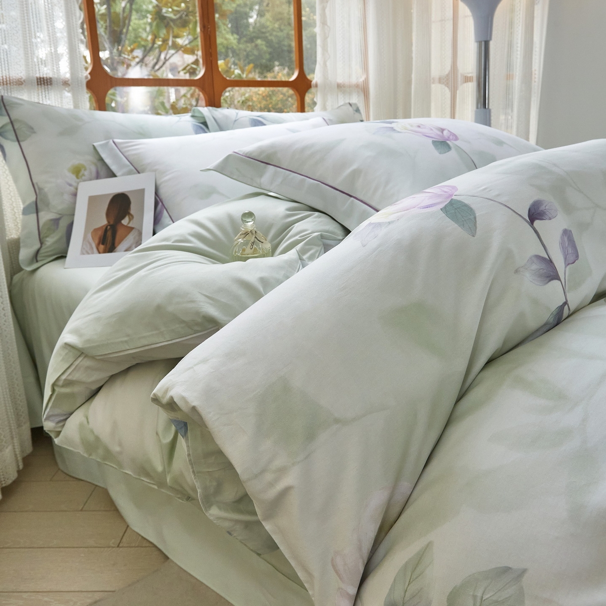 91家纺网 家纺一手货源 找家纺 启航家居 2026新款全棉铂金棉数码印花四件套 秀颜绿