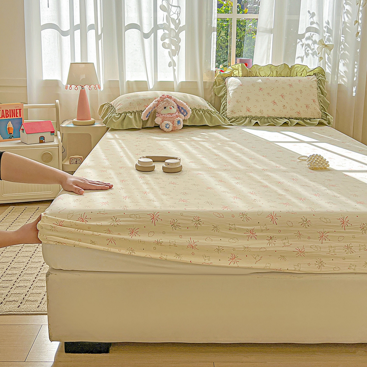 91家纺网 家纺一手货源 找家纺 富米莱（原臻工厂） 2026新款古法水洗仿棉床笠席梦思床罩杀床垫防滑罩床套罩床笠三件套 烟火气星辰