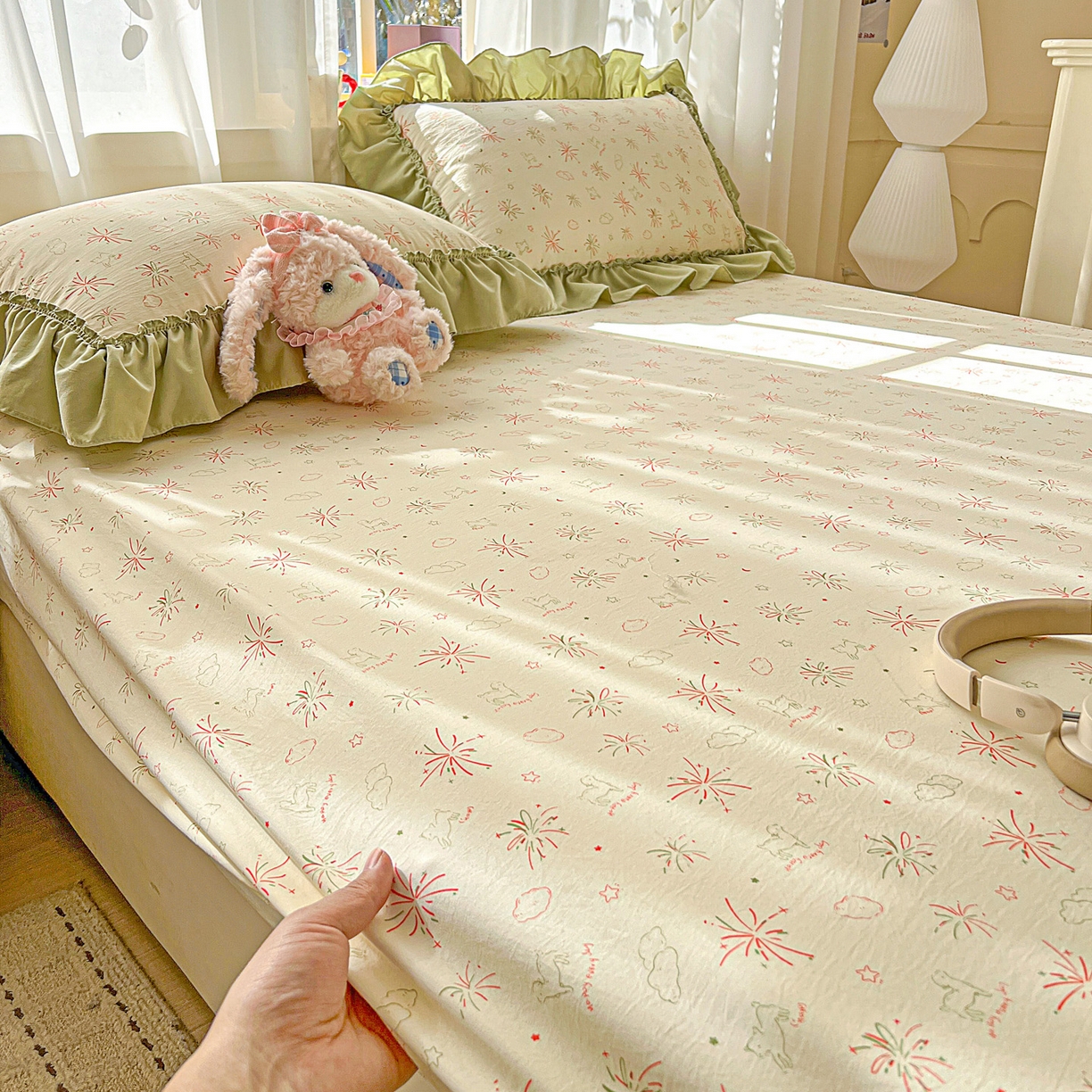 91家纺网 家纺一手货源 找家纺 富米莱（原臻工厂） 2026新款古法水洗仿棉床笠席梦思床罩杀床垫防滑罩床套罩床笠三件套 烟火气星辰