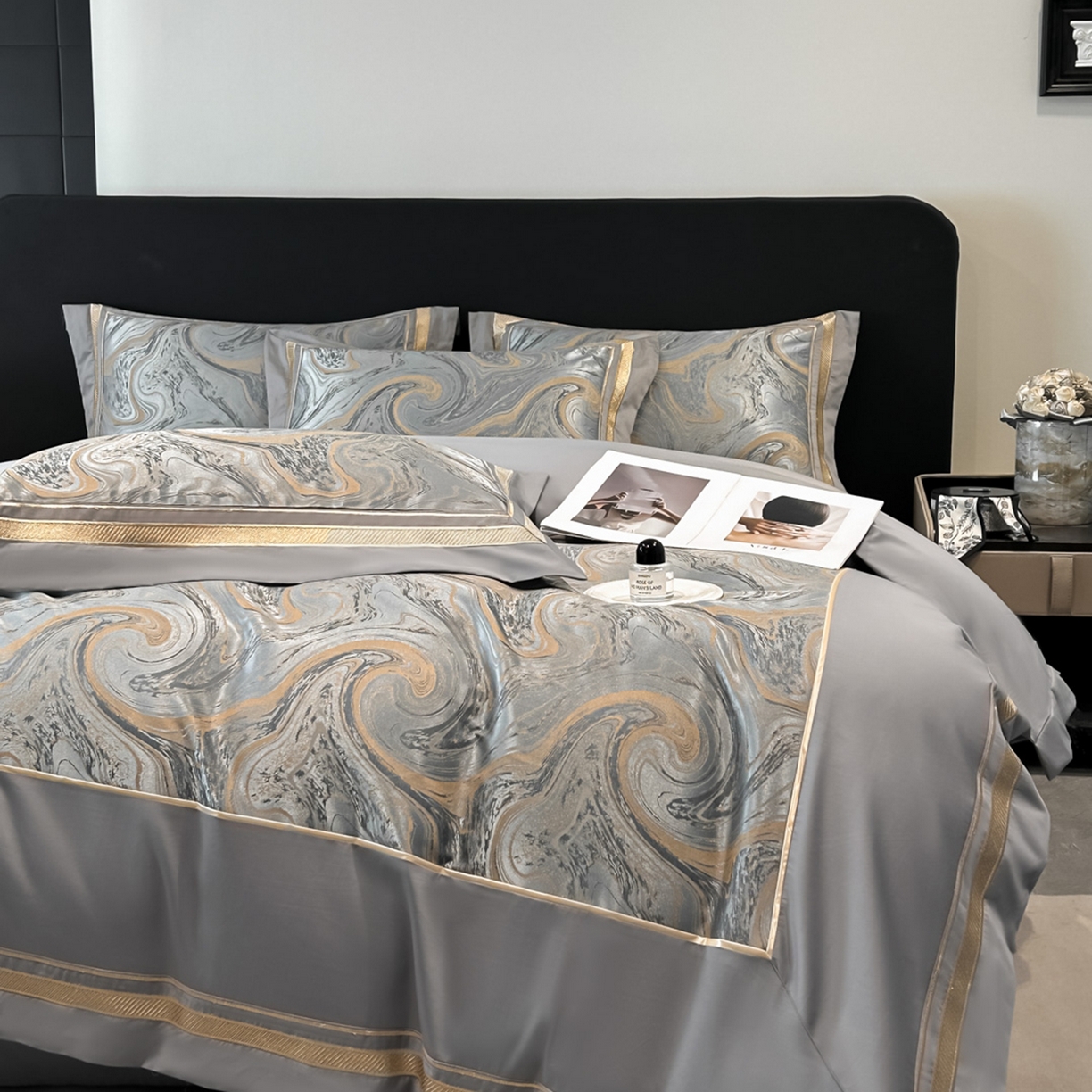 91家纺网 家纺一手货源 找家纺 博纳家纺 2026春夏新款全棉纯棉高精密色织提花绣花四件套-炫彩年华 炫彩年华-绅士灰