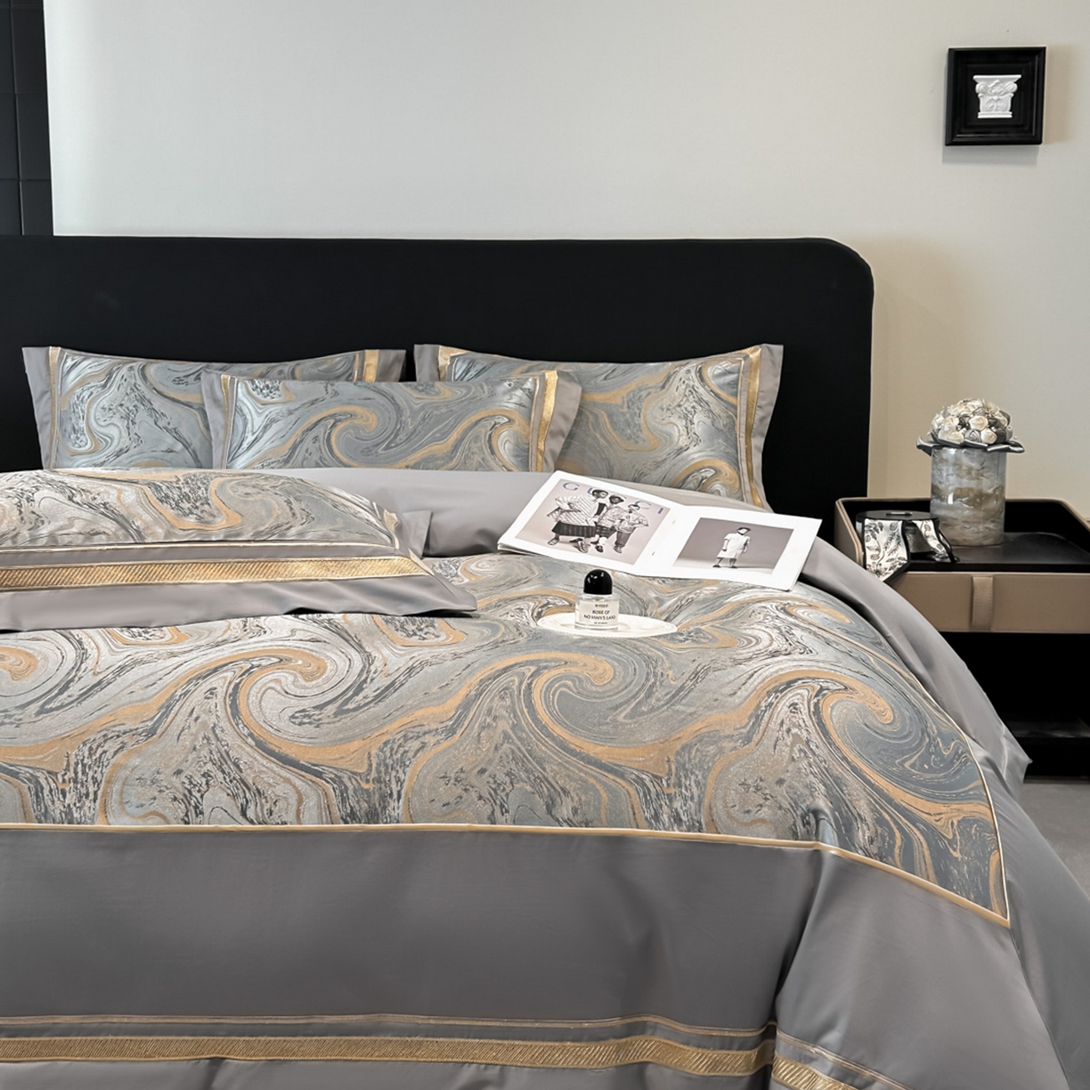 91家纺网 家纺一手货源 找家纺 博纳家纺 2026春夏新款全棉纯棉高精密色织提花绣花四件套-炫彩年华 炫彩年华-绅士灰