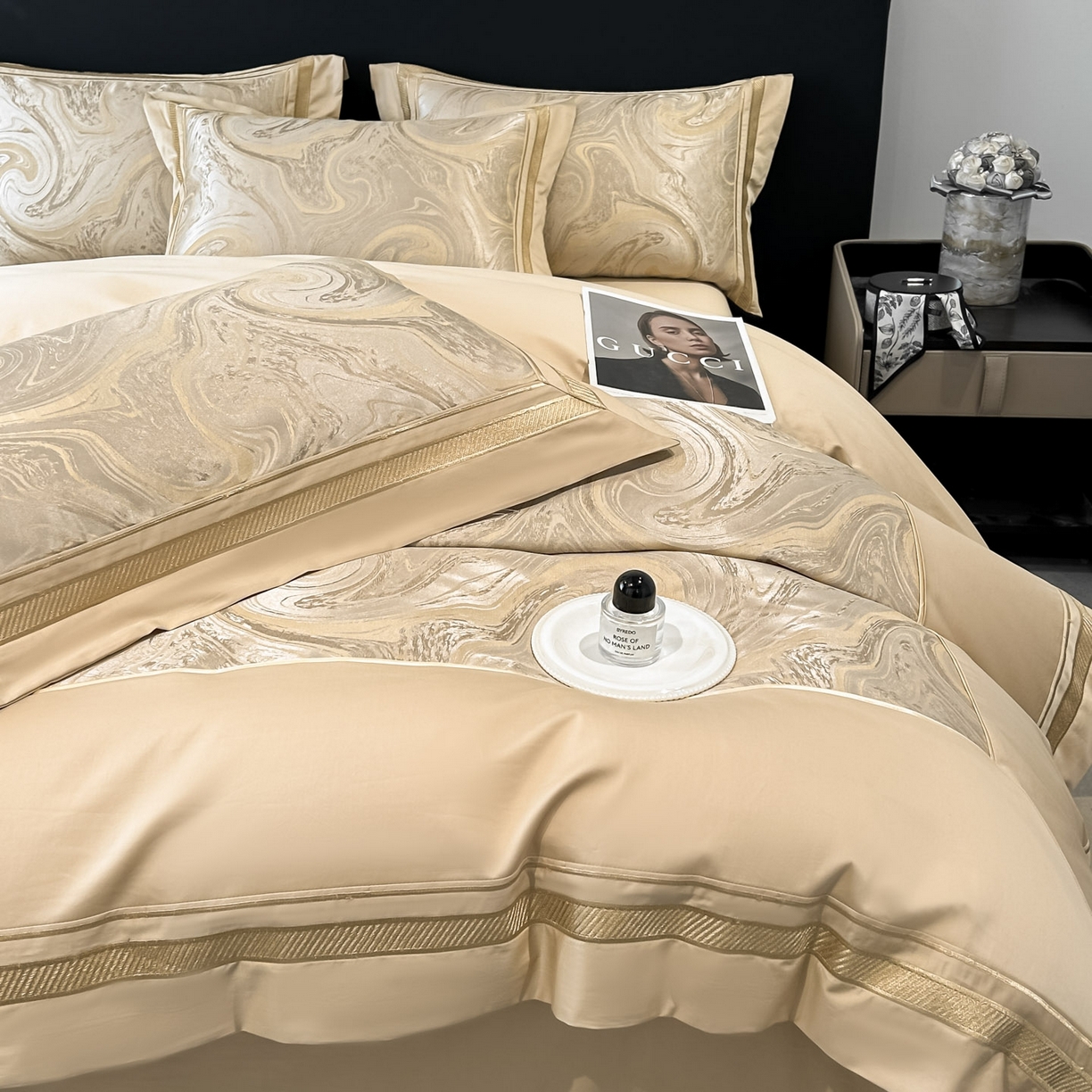 91家纺网 家纺一手货源 找家纺 博纳家纺 2026春夏新款全棉纯棉高精密色织提花绣花四件套-炫彩年华 炫彩年华-香槟