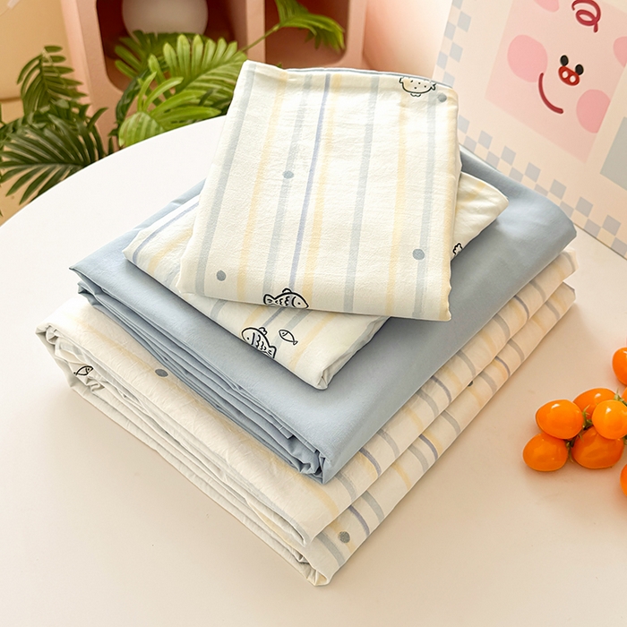 91家纺网 家纺一手货源 找家纺 卢赛尔 2026新款古法水洗仿棉云感棉学生三件套四件套 幻想鱼