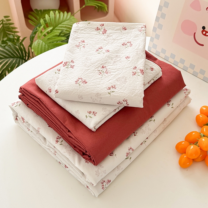 91家纺网 家纺一手货源 找家纺 卢赛尔 2026新款古法水洗仿棉云感棉学生三件套四件套 花漾