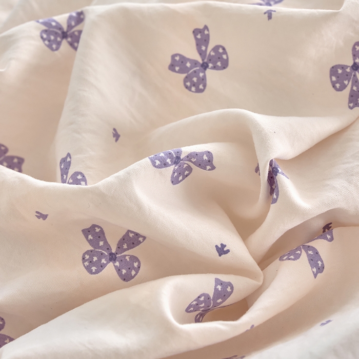 91家纺网 家纺一手货源 找家纺 卢赛尔 2026新款古法水洗仿棉云感棉学生三件套四件套 蝴蝶结紫