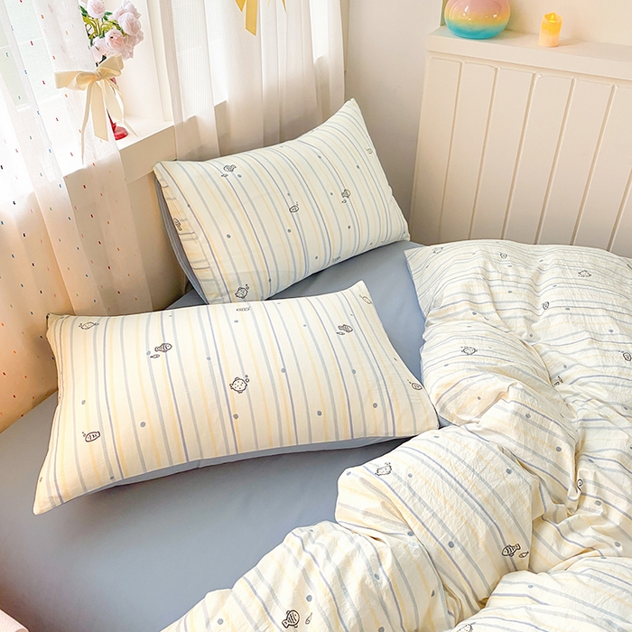 91家纺网 家纺一手货源 找家纺 卢赛尔 2026新款古法水洗仿棉云感棉学生三件套四件套 幻想鱼