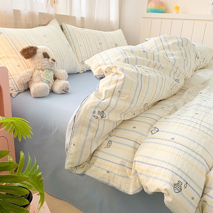 91家纺网 家纺一手货源 找家纺 卢赛尔 2026新款古法水洗仿棉云感棉学生三件套四件套 幻想鱼