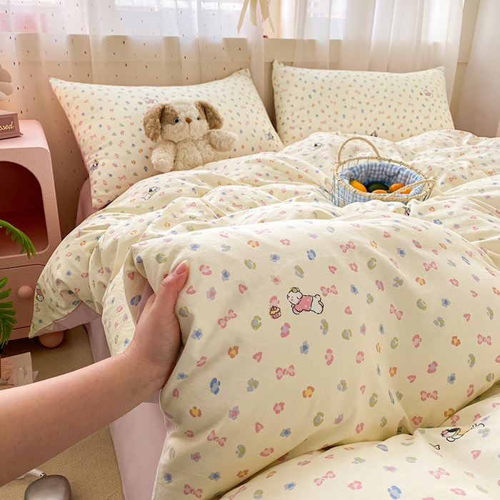 91家纺网 家纺一手货源 找家纺 卢赛尔 2026新款古法水洗仿棉云感棉学生三件套四件套 萌萌汪