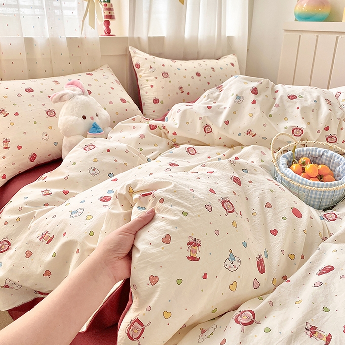 91家纺网 家纺一手货源 找家纺 卢赛尔 2026新款古法水洗仿棉云感棉学生三件套四件套 苹果派