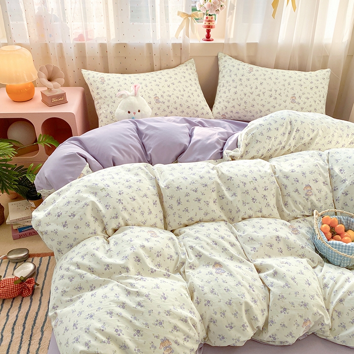 91家纺网 家纺一手货源 找家纺 卢赛尔 2026新款古法水洗仿棉云感棉学生三件套四件套 海盐小花