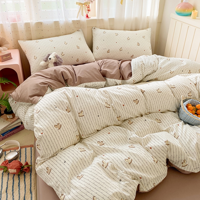 91家纺网 家纺一手货源 找家纺 卢赛尔 2026新款古法水洗仿棉云感棉学生三件套四件套 小木马