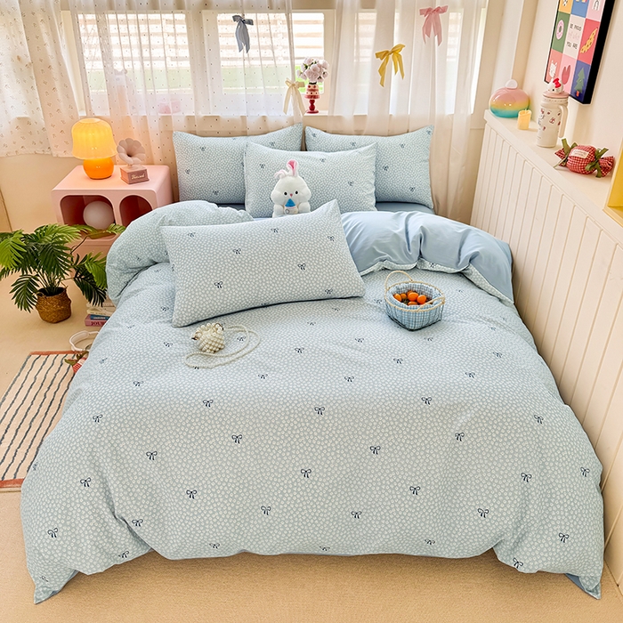 91家纺网 家纺一手货源 找家纺 卢赛尔 2026新款古法水洗仿棉云感棉学生三件套四件套 雏菊蓝