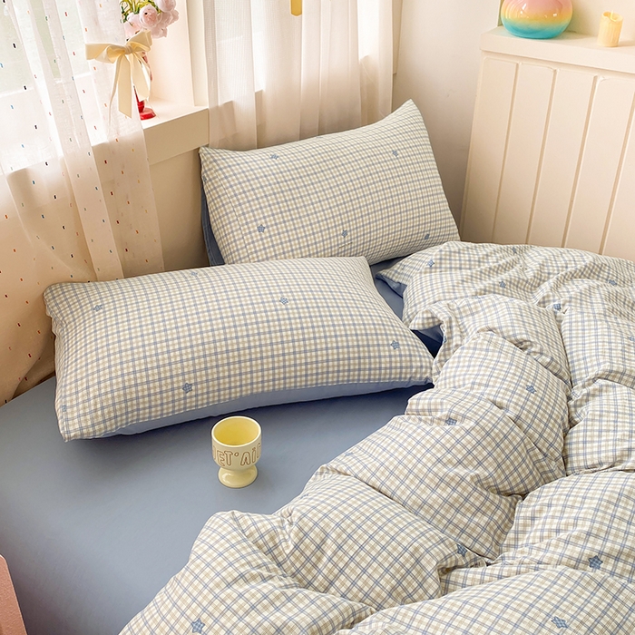 91家纺网 家纺一手货源 找家纺 卢赛尔 2026新款古法水洗仿棉云感棉学生三件套四件套 星星格