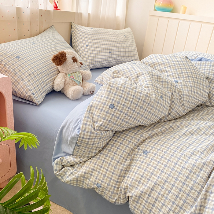 91家纺网 家纺一手货源 找家纺 卢赛尔 2026新款古法水洗仿棉云感棉学生三件套四件套 星星格