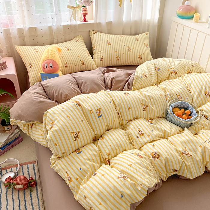 91家纺网 家纺一手货源 找家纺 卢赛尔 2026新款古法水洗仿棉云感棉学生三件套四件套 顽皮