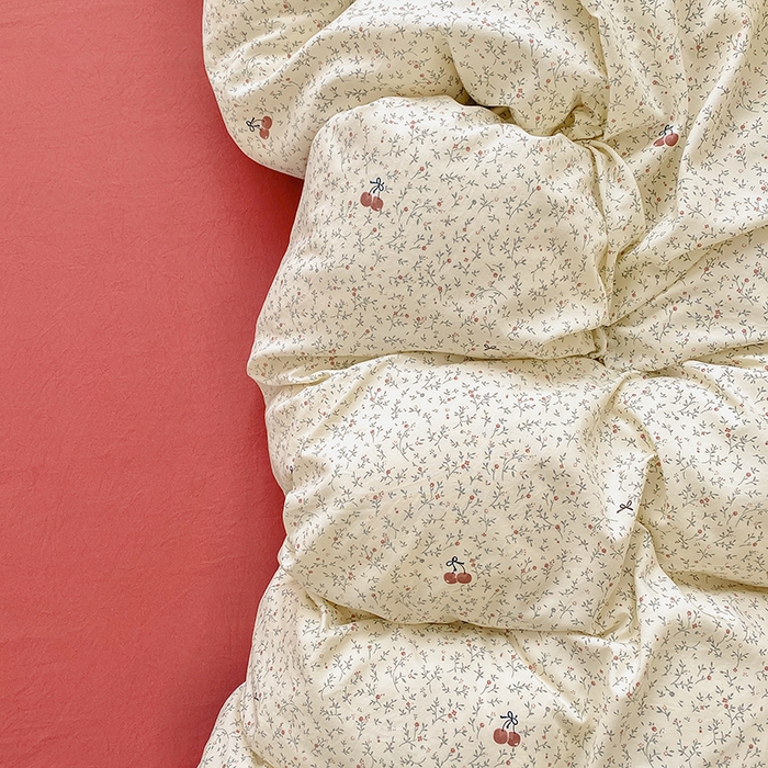 91家纺网 家纺一手货源 找家纺 卢赛尔 2026新款古法水洗仿棉云感棉学生三件套四件套 樱桃园