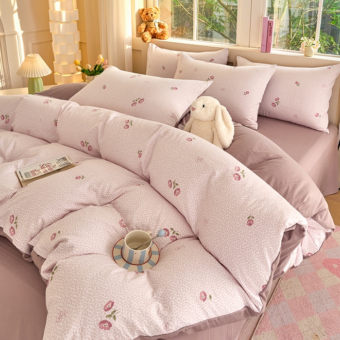 91家纺网 家纺一手货源 找家纺 卢赛尔 2026新款古法水洗仿棉云感棉学生三件套四件套 相思粉