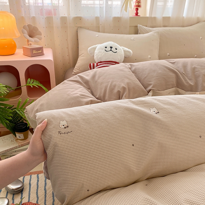 91家纺网 家纺一手货源 找家纺 卢赛尔 2026新款古法水洗仿棉云感棉学生三件套四件套 甜宠