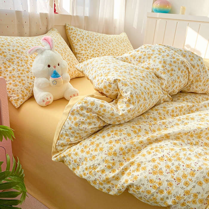 91家纺网 家纺一手货源 找家纺 卢赛尔 2026新款古法水洗仿棉云感棉学生三件套四件套 秋韵