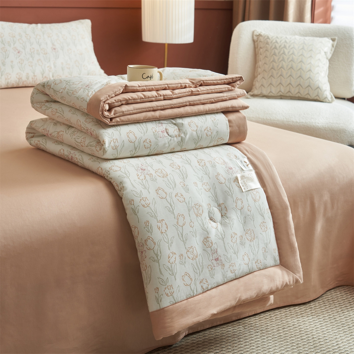 91家纺网 家纺一手货源 找家纺 恒爱家纺 2026新款全棉纯棉12868印花夏被夏凉被空调被 BR可可小兔