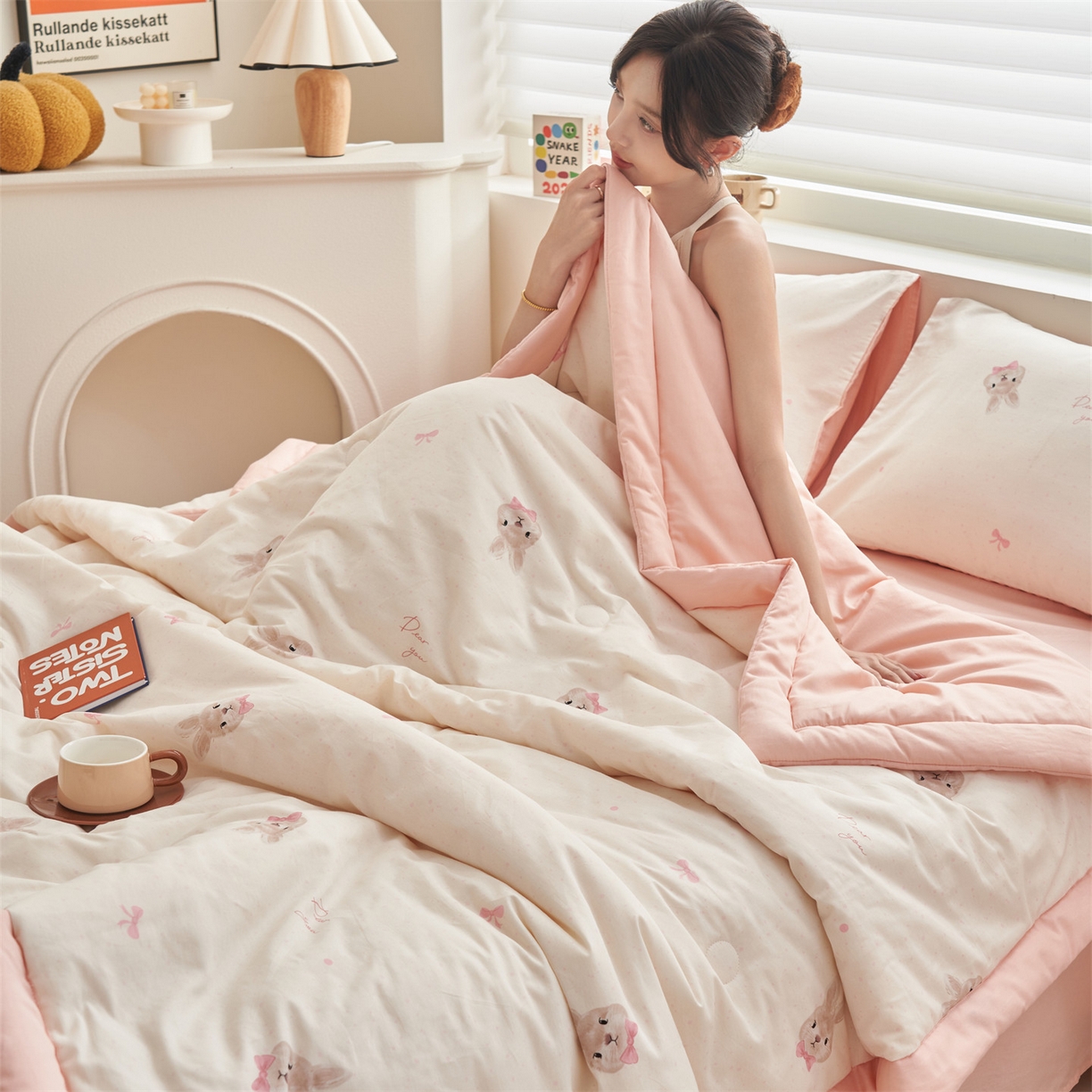 91家纺网 家纺一手货源 找家纺 恒爱家纺 2026新款全棉纯棉12868印花夏被夏凉被空调被 UJ灵动兔