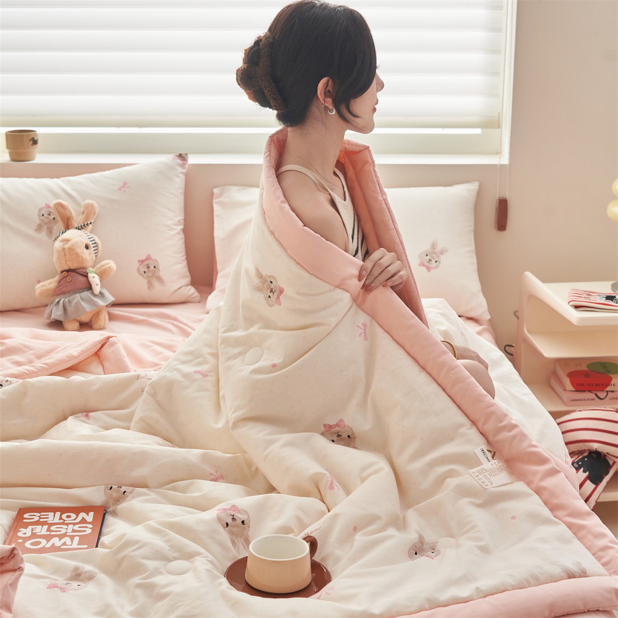 91家纺网 家纺一手货源 找家纺 恒爱家纺 2026新款全棉纯棉12868印花夏被夏凉被空调被 UJ灵动兔