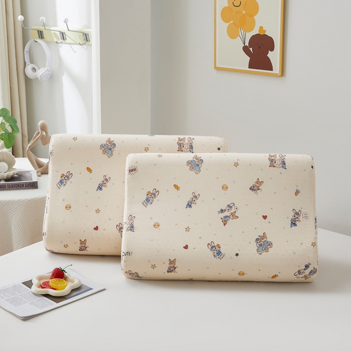 91家纺网 家纺一手货源 找家纺 翎盈家纺 2026款ins风小清新卡通纯棉乳胶枕专用枕套全棉波浪形枕头套 疯狂世界