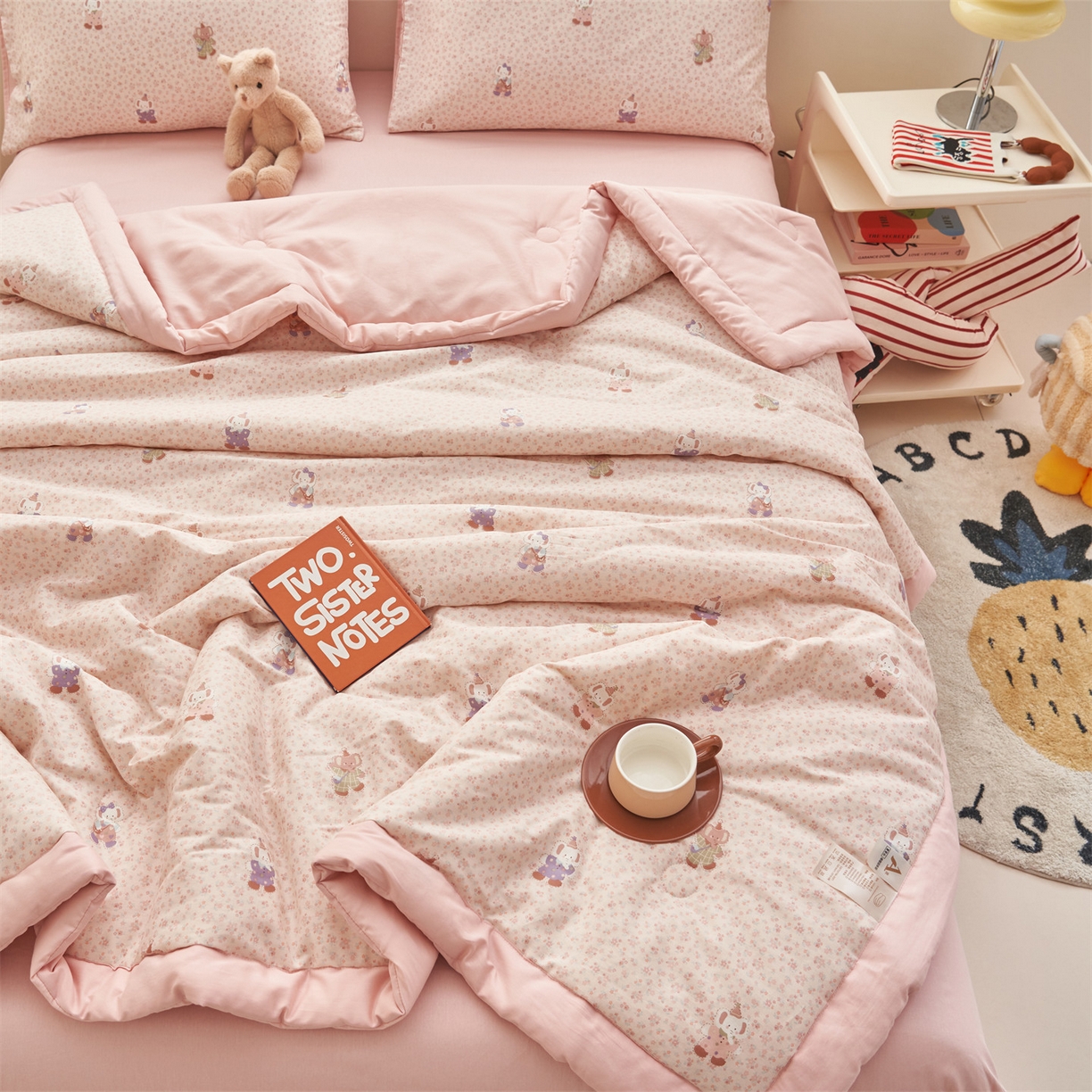 91家纺网 家纺一手货源 找家纺 恒爱家纺 2026新款全棉纯棉12868印花夏被夏凉被空调被 UJ碎花小象