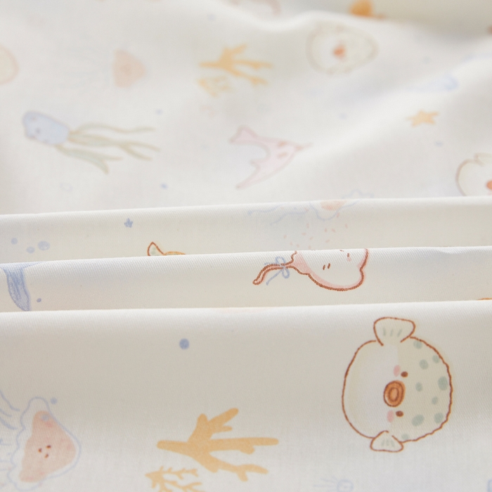 91家纺网 家纺一手货源 找家纺 翎盈家纺 2026款ins风小清新卡通纯棉乳胶枕专用枕套全棉波浪形枕头套 海底总动员