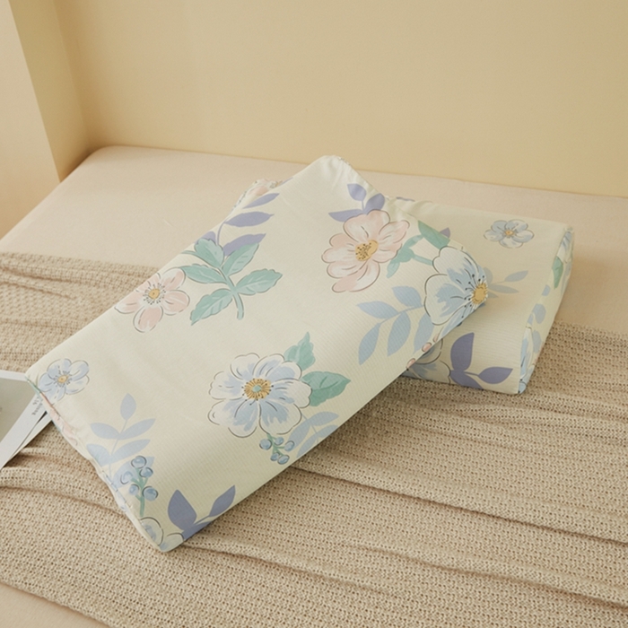 91家纺网 家纺一手货源 找家纺 翎盈家纺 2026款ins风小清新卡通纯棉乳胶枕专用枕套全棉波浪形枕头套 花漾星辰