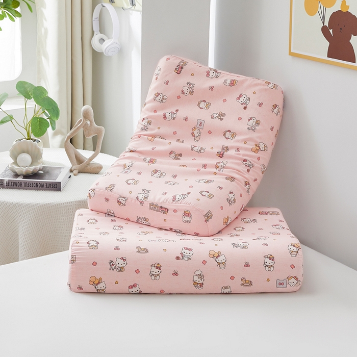 91家纺网 家纺一手货源 找家纺 翎盈家纺 2026款ins风小清新卡通纯棉乳胶枕专用枕套全棉波浪形枕头套 凯蒂软糖-粉