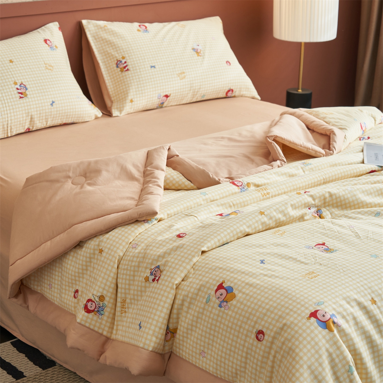 91家纺网 家纺一手货源 找家纺 恒爱家纺 2026新款全棉纯棉12868印花夏被夏凉被空调被 UML精灵王国