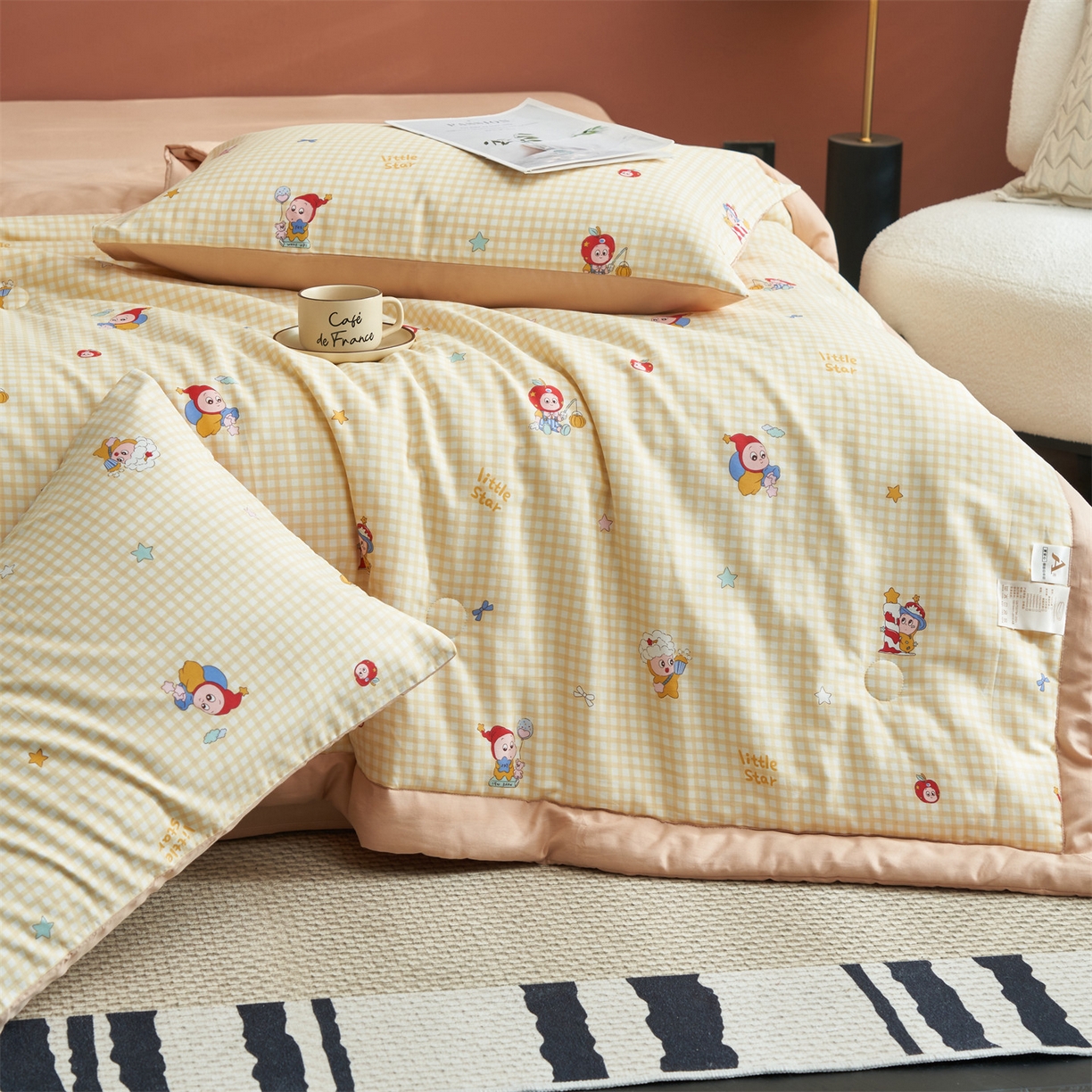 91家纺网 家纺一手货源 找家纺 恒爱家纺 2026新款全棉纯棉12868印花夏被夏凉被空调被 UML精灵王国