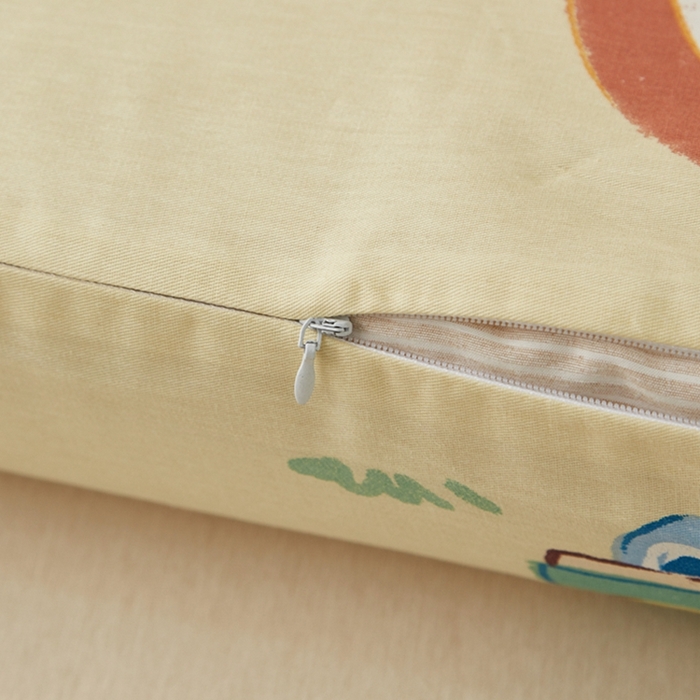 91家纺网 家纺一手货源 找家纺 翎盈家纺 2026款ins风小清新卡通纯棉乳胶枕专用枕套全棉波浪形枕头套 汽车乐园