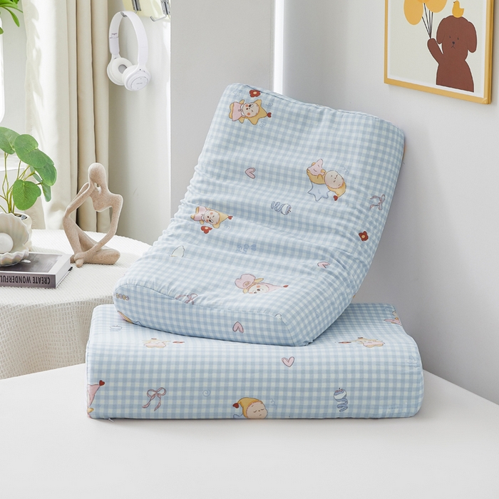 91家纺网 家纺一手货源 找家纺 翎盈家纺 2026款ins风小清新卡通纯棉乳胶枕专用枕套全棉波浪形枕头套 甜梦小精灵-蓝